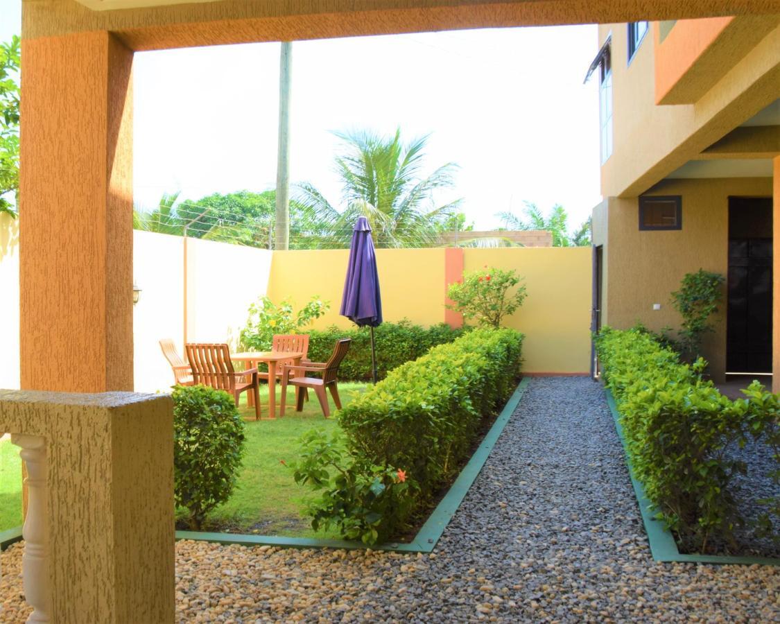 Villa Beach Avepozo Lomé Kültér fotó